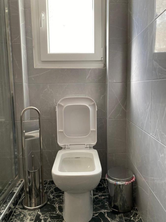 Gnaios Penthouse Apartment Thessaloniki Exterior photo