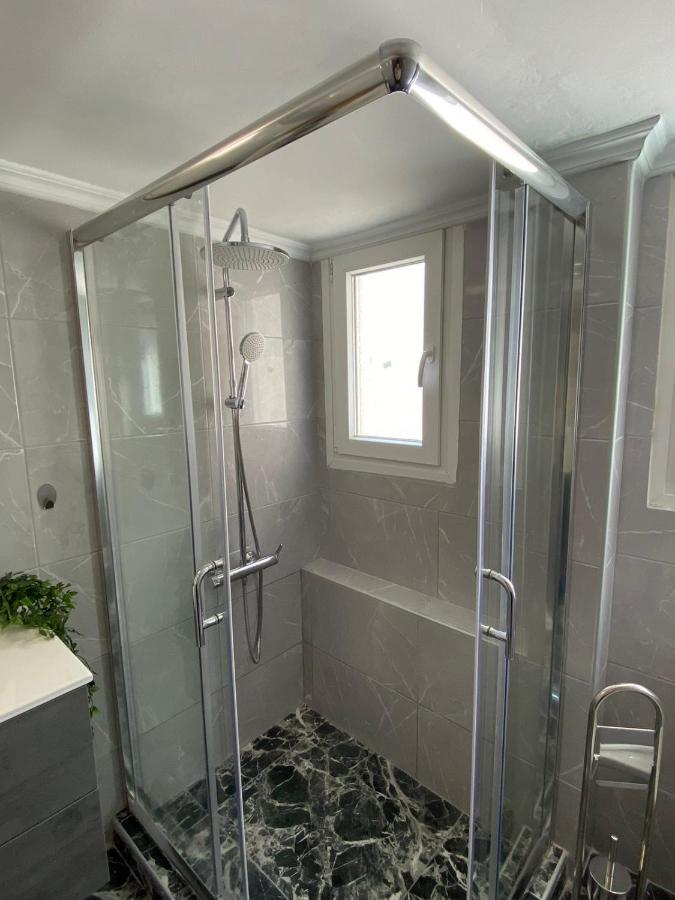 Gnaios Penthouse Apartment Thessaloniki Exterior photo