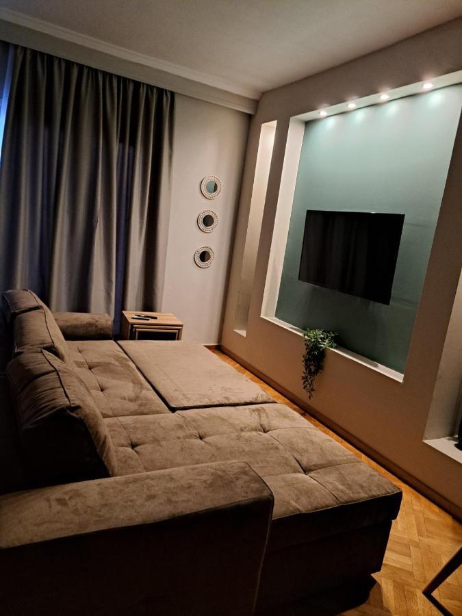 Gnaios Penthouse Apartment Thessaloniki Exterior photo